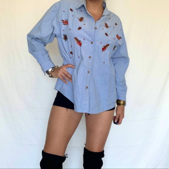90s Vintage Embroidered Fall Denim Button Down - Picture 2 of 11